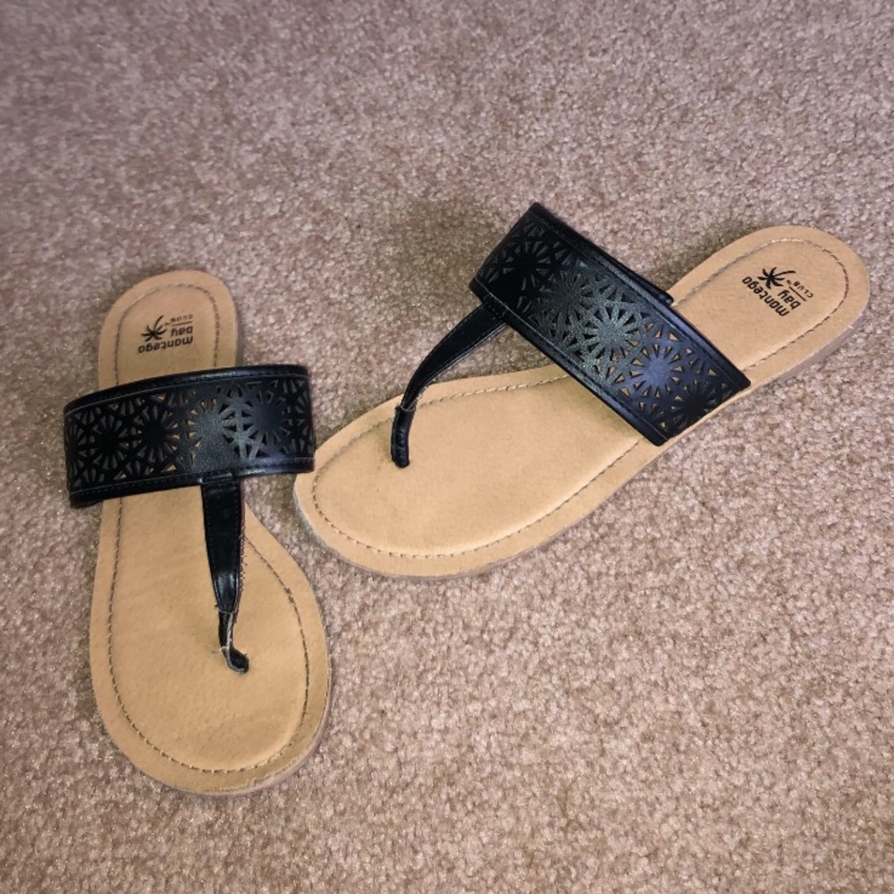 Black sandals